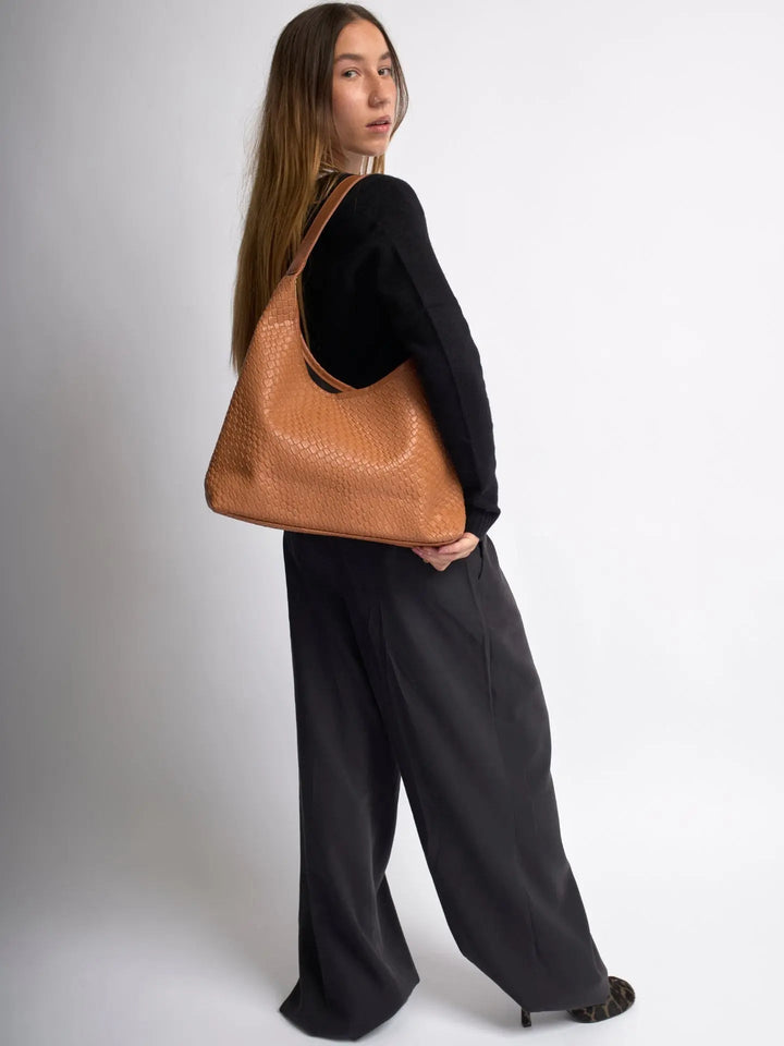 Constance Chic Schoudertas