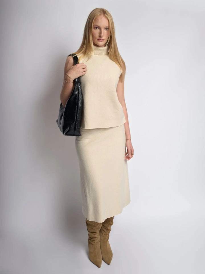 Scarlett Distressed Leather Tote